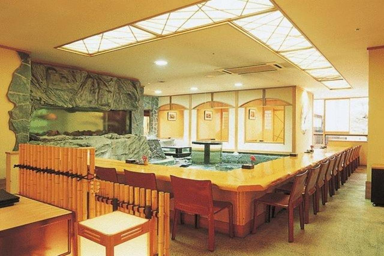 Hotel Higashinihon Utsunomiya Bagian luar foto