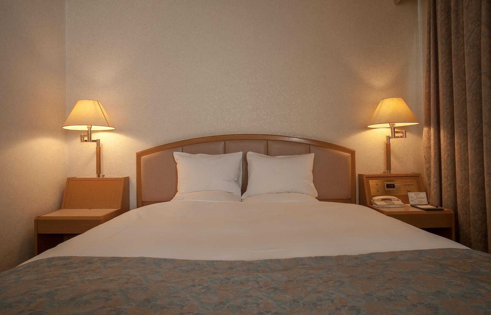 Hotel Higashinihon Utsunomiya Bagian luar foto