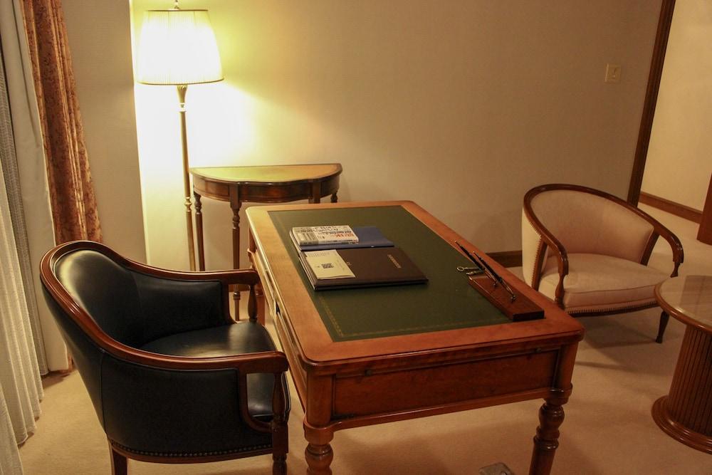 Hotel Higashinihon Utsunomiya Bagian luar foto