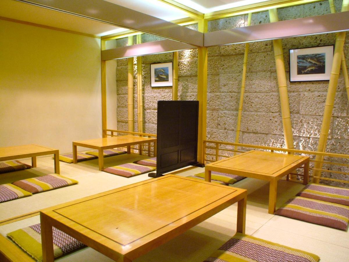 Hotel Higashinihon Utsunomiya Bagian luar foto